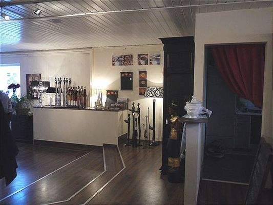 ehemals Verkaufsfläche