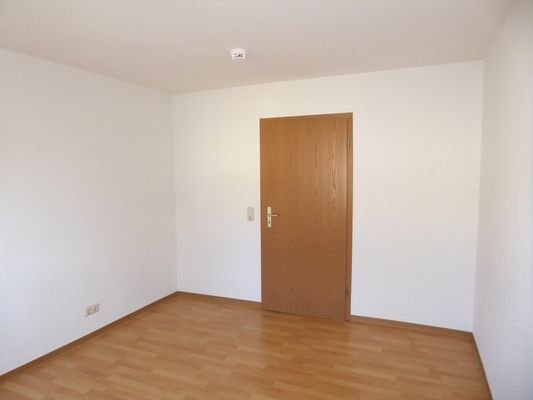 Schlafzimmer (2).JPG