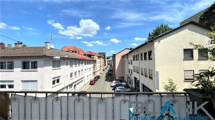 3-Zimmer-Wohnung mit Balkon in Pforzheim!