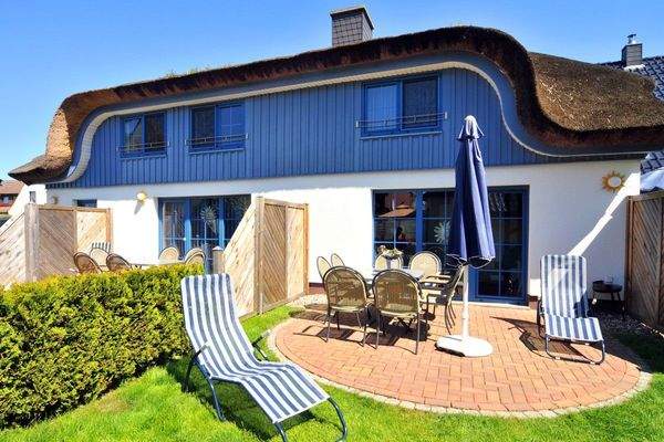 Blick auf die Sonnenterrasse - Sommerbild