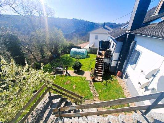 Immobilienperle Veronika Löffler - Garten - Ausblick von Dachterrasse
