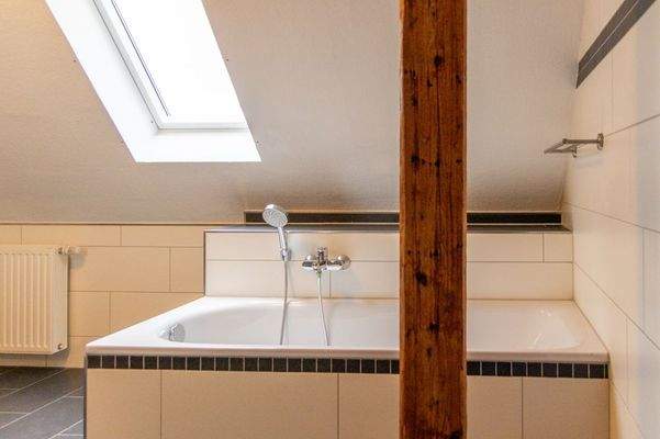Bad Dachgeschoss