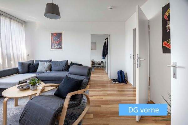 1-Wohnzimmer - DG v.jpg
