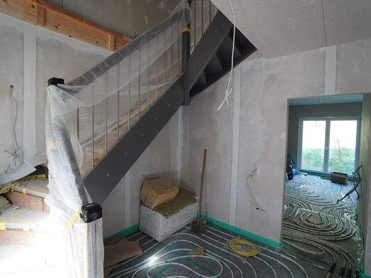 Treppenaufgang EG in das OG