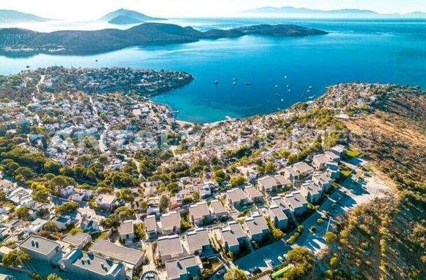 Apartments with Direct Access to the Beach in Bodrum
