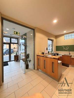 Empfang_Wartebereich