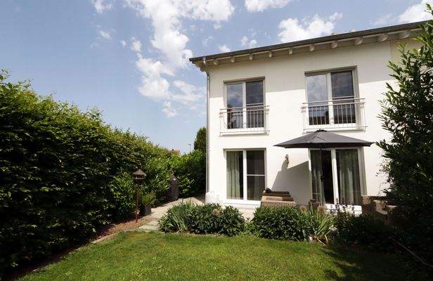 Hausansicht Gartenseite .JPG