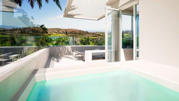 WhatsApp Image 2025-12-04 at 19.02.41 (7).jpeg