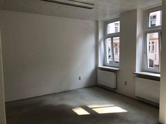 Schillerstraße 22 Gewerbe (17)