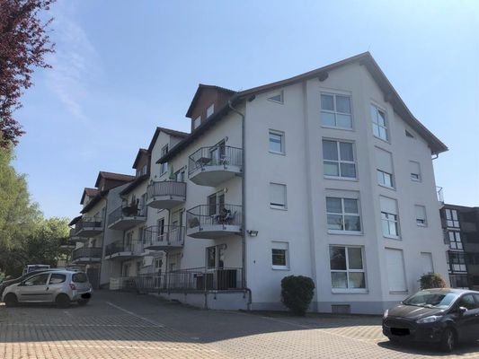 Wohnung-Pohlheim-Hausen-Danziger-Straße 9-10218-Au