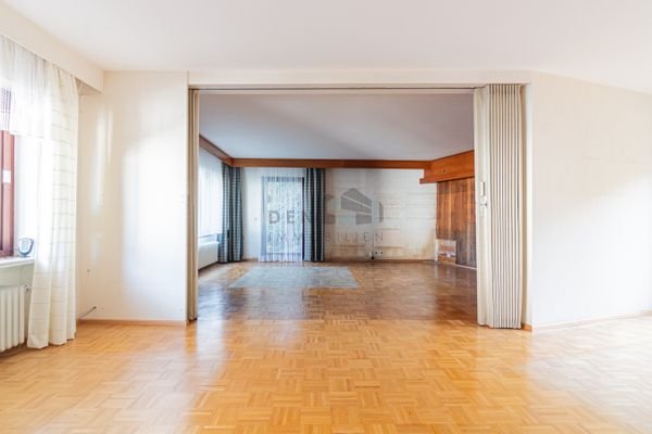 Durchgang Wohnzimmer