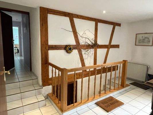 EG -Hausflur Übergang zu Whg &amp; Keller