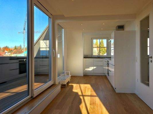 DG: Küche, Loggia, Ausblick