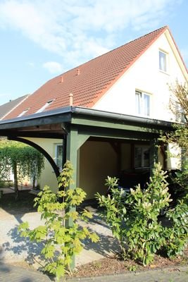 Carport.JPG