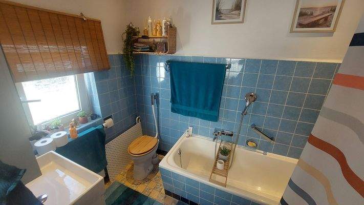 Badezimmer EG