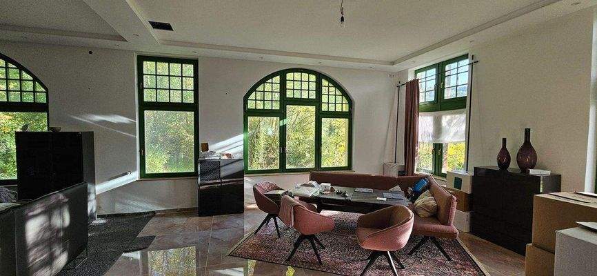 2. Wohnzimmer im Ostflügel