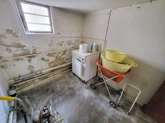 KG: Waschküche