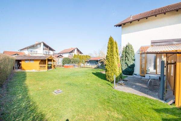 Weitläufiger Garten