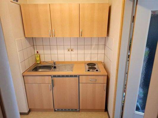 Küche mit Einbauküche