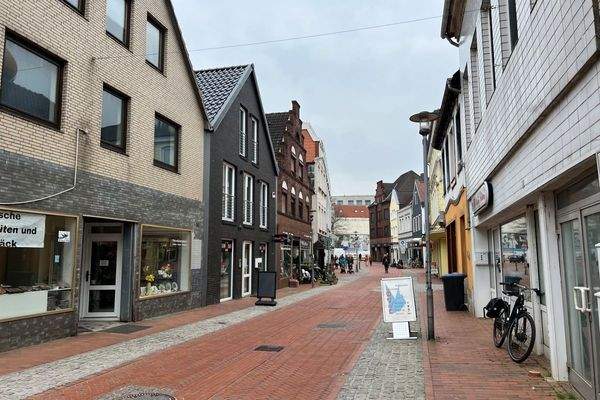 Umliegende Einkaufsstraße