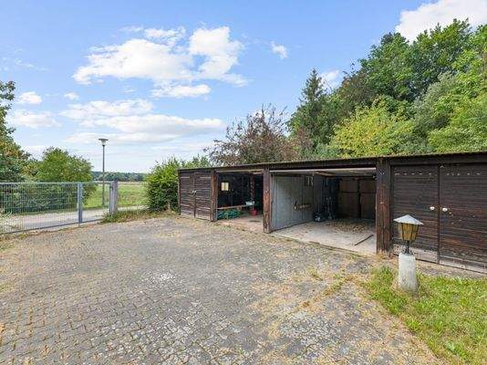 Garage und Carport