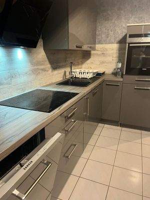 inklusive Elektrogeräte 