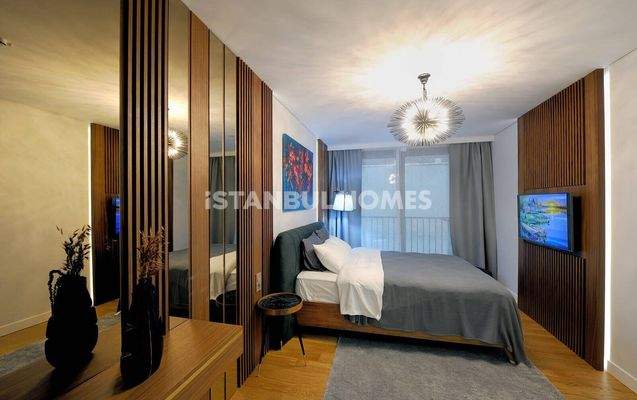 Contemporary Real Estate in Luxury Complex in Atasehir