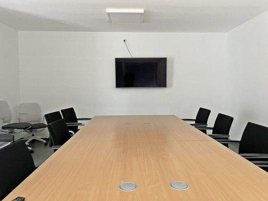 Büro - Besprechungszimmer (2).jpg