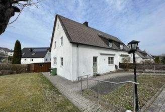 Anischt mit Terrasse 