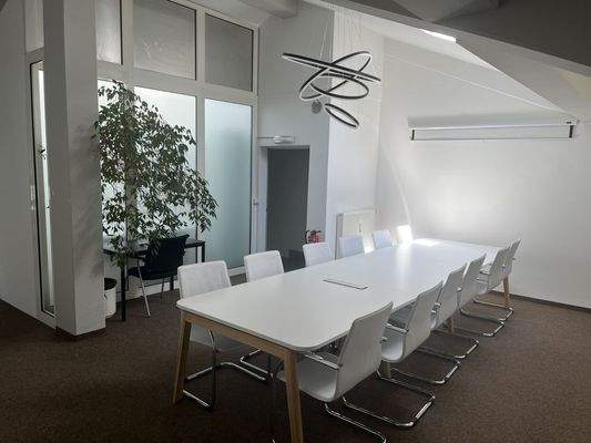 Besprechungsraum seitlich