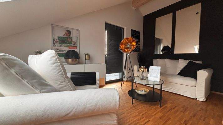 Gäste-Zimmer / Büro