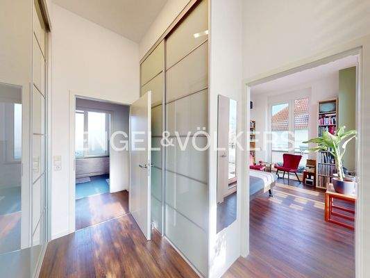 Ankleide als Durchgang in das...