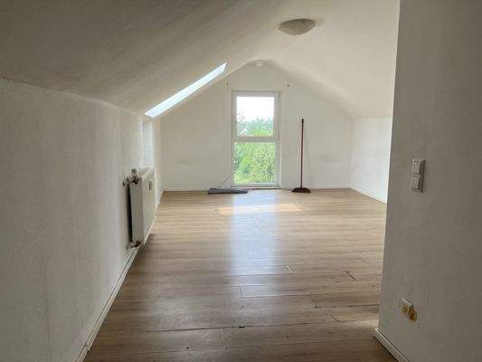 Zimmer im Speichergeschoss rechts