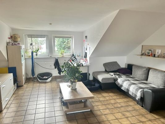 Wohnzimmer DG