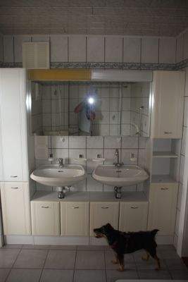 Bad in Schlafzimmer 3