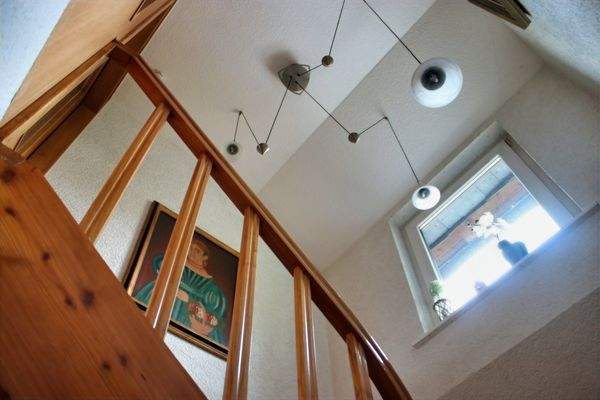 großzügiges Treppenhaus