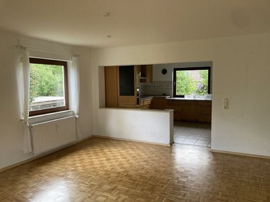 Wohn/Esszimmer offene Küche
