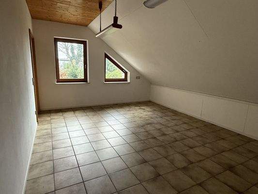 Trockenraum/Hobbyraum EG 