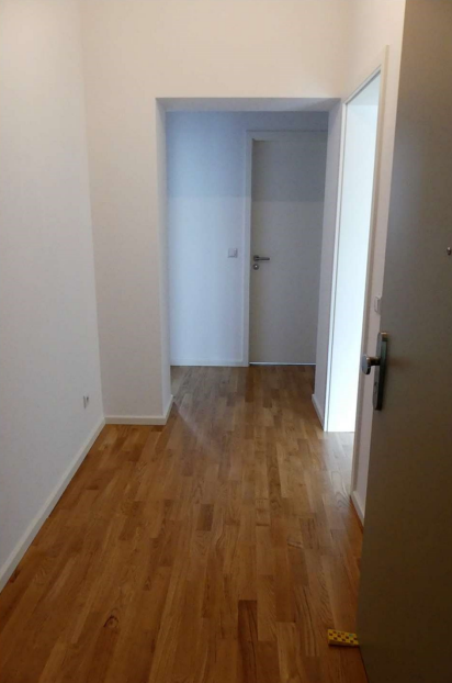 Stilvolle 2-Zimmerwohnung mit Terrasse und Garten zu vermieten - Foto 4