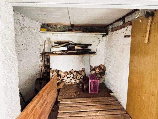Ein Kellerraum im EG