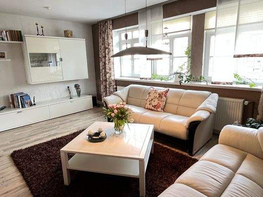 Stilvoll und elegant - das Wohnzimmer im 1. OG