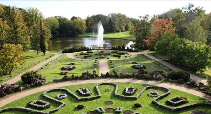 Schlosspark.jpg