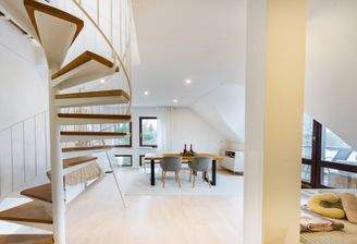 OG Wohn- und Esszimmer Ansicht 1