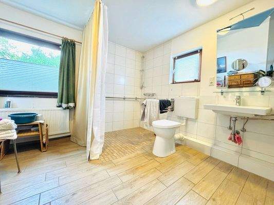 Barrierefreies Badezimmer