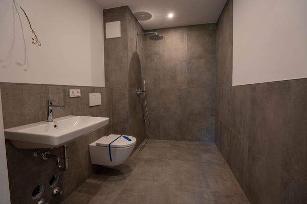 Gäste WC mit Dusche