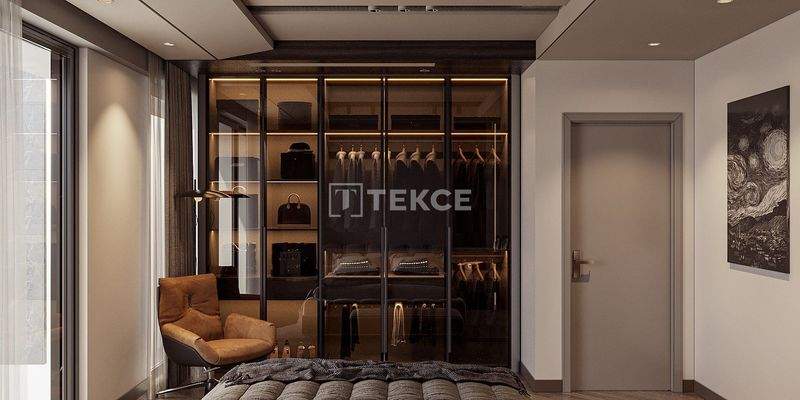 Apartments in a Secure Complex with Sea View in Ataşehir