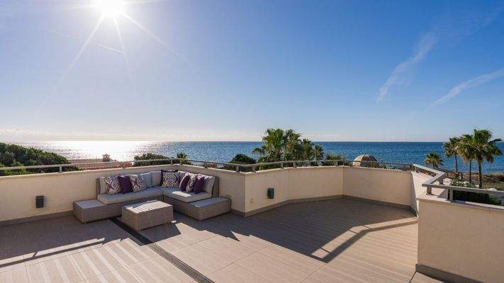 Photo: Villa in Marbella East