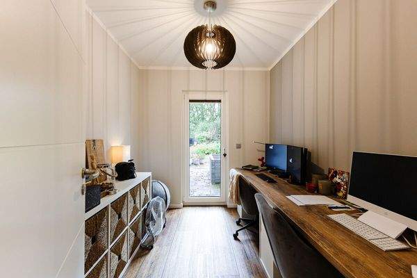 Gäste-Arbeitszimmer