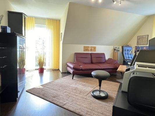 Kinderzimmer / Büro 1. OG