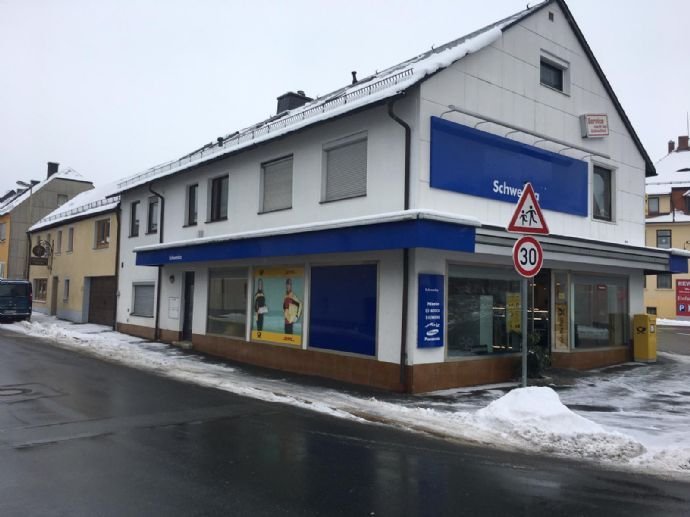 Wohn und Geschäftshaus in Selbitz renditestark  vermietet